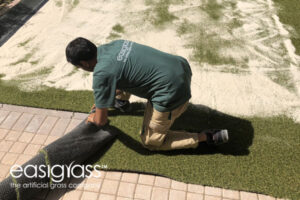 installing artificial grass step 15