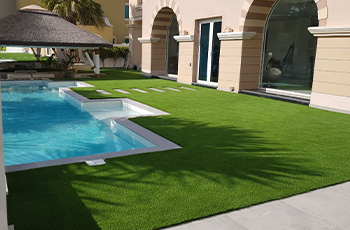 artificial grass installation easigrass dubai (1)